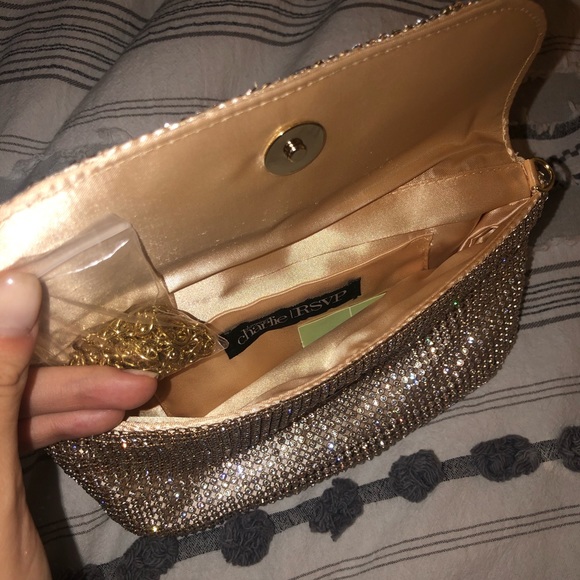 Crystal Clutch! - Picture 3 of 3